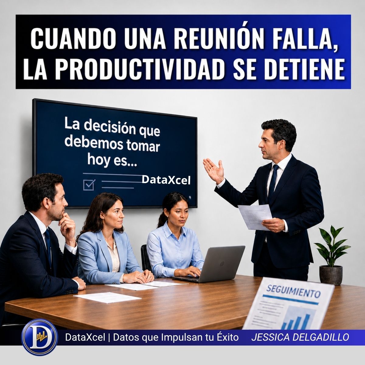 Equipo en reunión empresarial tomando decisiones.